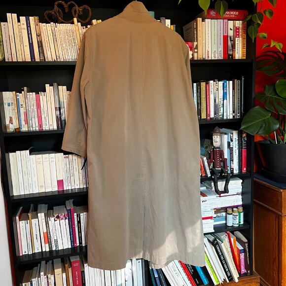 Vintage Hugo Boss trenchcoat, size M - Picture 2 of 9